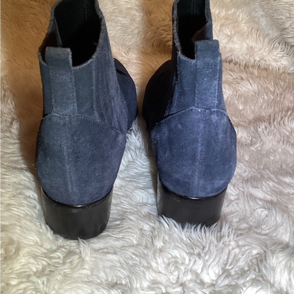 Marc Fisher Navy Ankle Boots - Picture 4 of 4